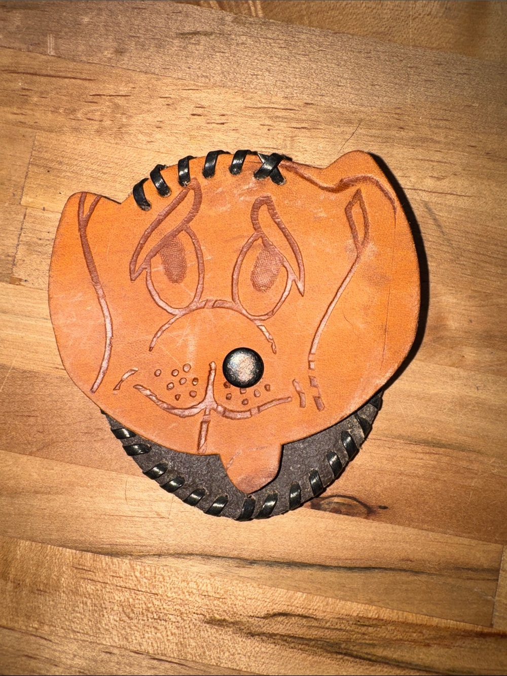 Vintage Handcrafted Leather Puppy Coin Pouch - Tan & Dark Brown